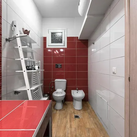 Rustique, Nilie Hospitality Mgmt شقة